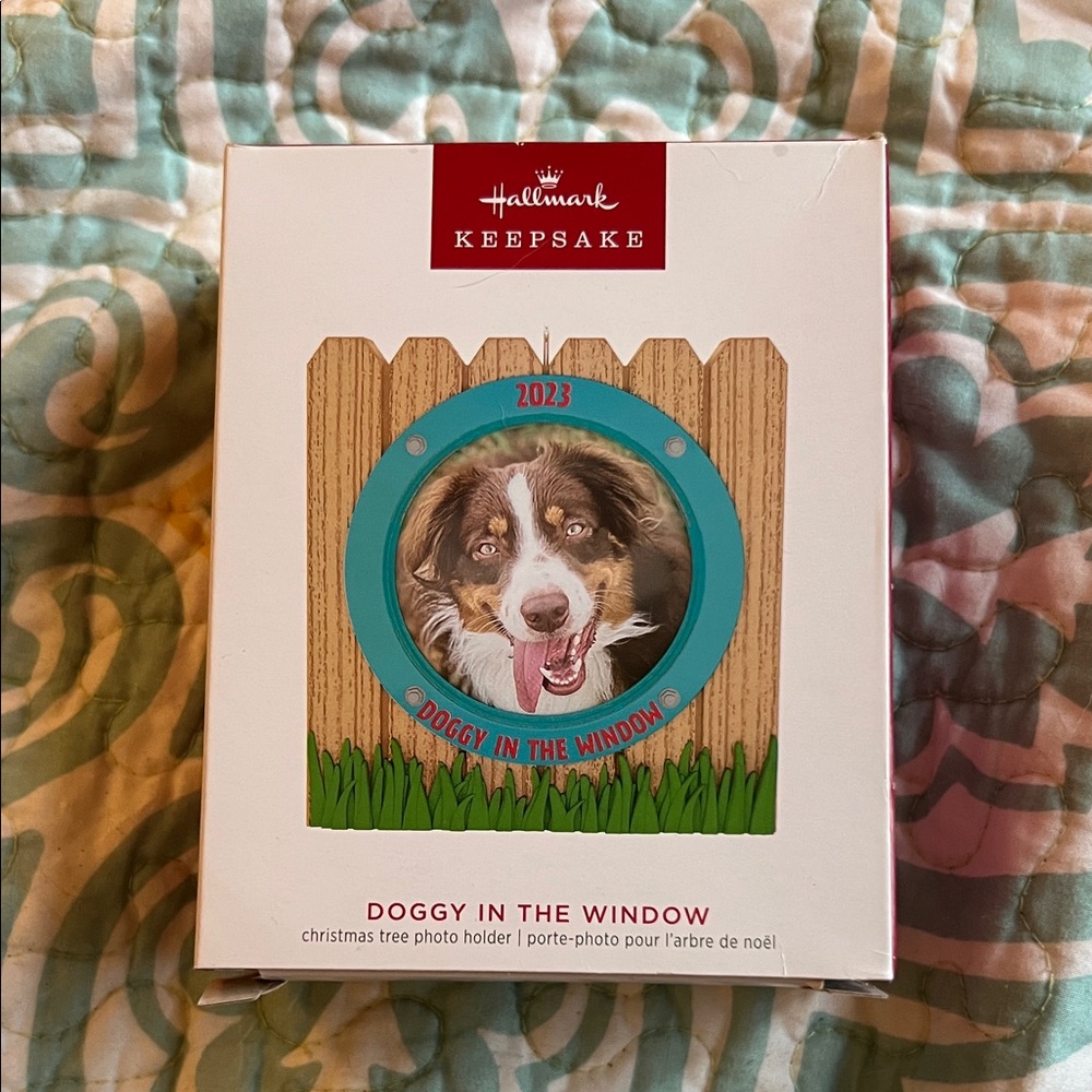 Hallmark Keepsake Doggy in the Window Ornament - 2023 New in Package never used.